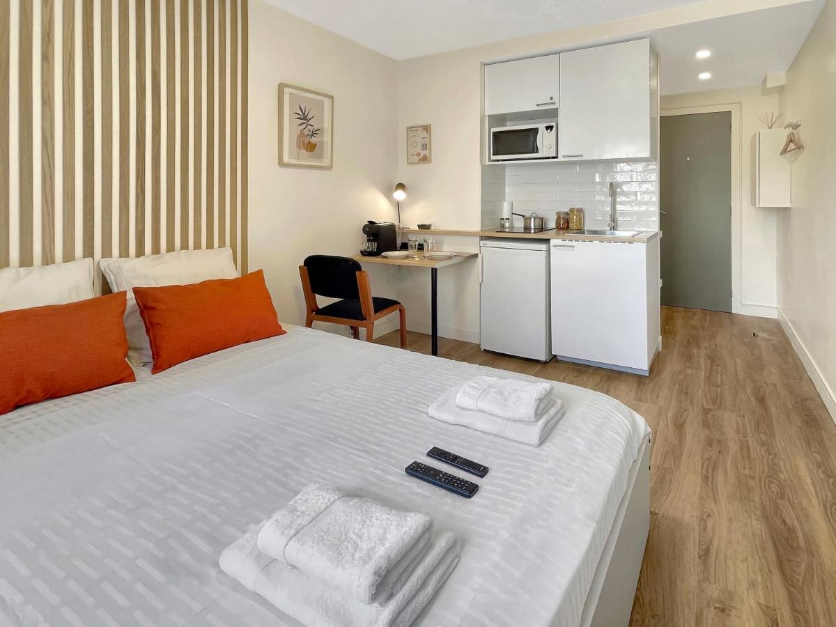 Apartament Le Petit Melun Zewnętrze zdjęcie
